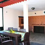 Madeira Home Spacious Accommodation